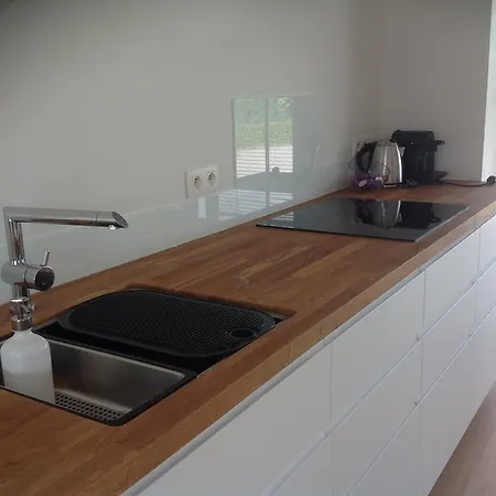 L'intervalle 公寓 *